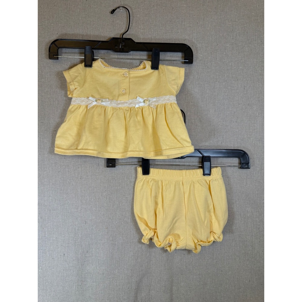 Baby Q Yellow Ribbed Knit Lace Trim Top and Bloomers Set 6-9 Months